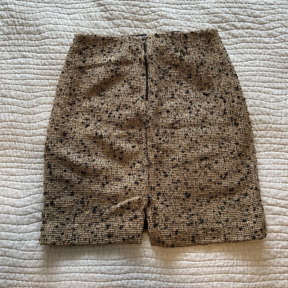 Lida Baday Light Brown Wool Tweed Skirt - Timeless Elegance!